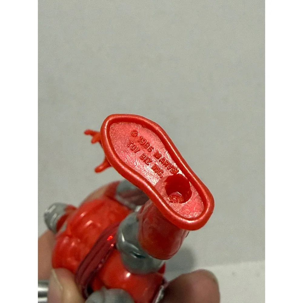 Vintage Toy Biz Iron Man Action Figure Lot 2pc Red Silver 1995 1997